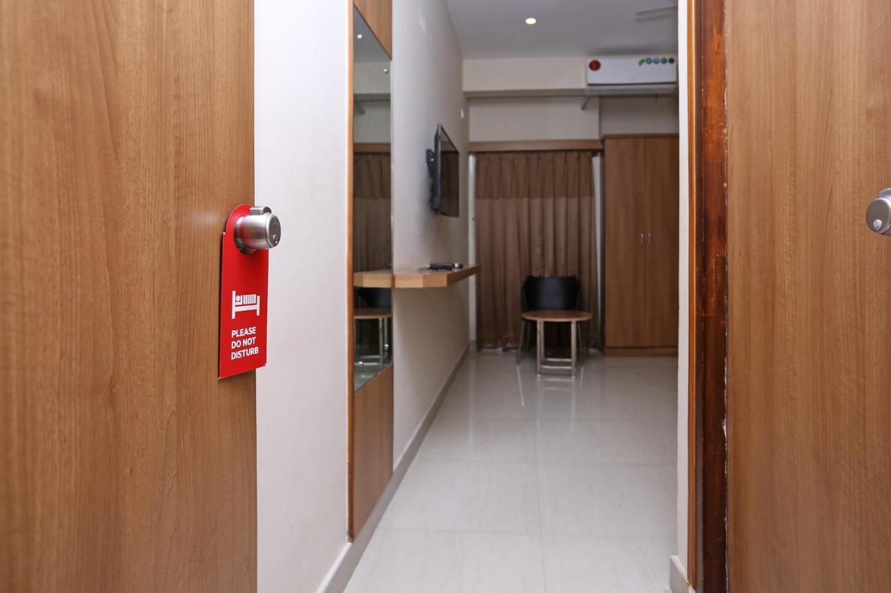 Oyo 6447 Samasth Rooms And Suites マイソール エクステリア 写真