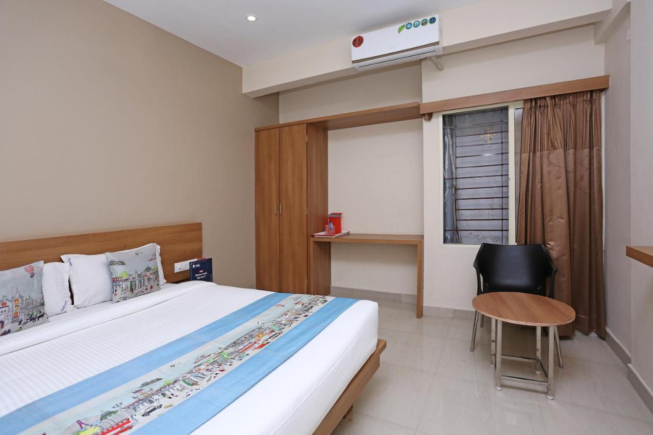 Oyo 6447 Samasth Rooms And Suites マイソール エクステリア 写真